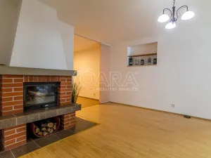 Prodej bytu 3+kk, Dolní Břežany, 135 m2