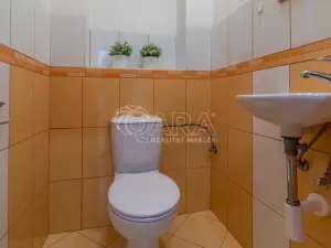 Prodej bytu 4+kk, Dolní Břežany, 135 m2