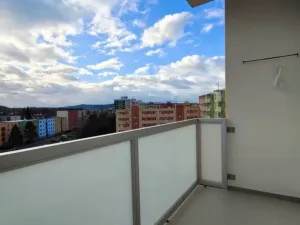 Pronájem bytu 2+1, Krnov - Pod Cvilínem, SPC H, 55 m2
