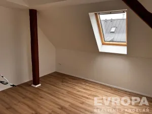 Prodej bytu 2+kk, Jablonec nad Nisou, Sokolí, 43 m2
