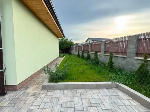 Pronájem rodinného domu, Horoměřice, Švejkova, 180 m2