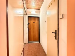 Prodej bytu 2+1, Osek, Hrdlovská, 61 m2