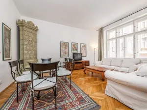 Pronájem bytu 3+1, Praha - Nové Město, Odborů, 81 m2