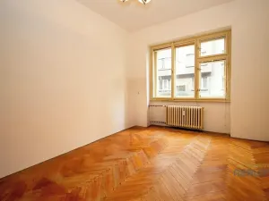 Prodej bytu 3+1, Praha - Vinohrady, V Horní Stromce, 70 m2