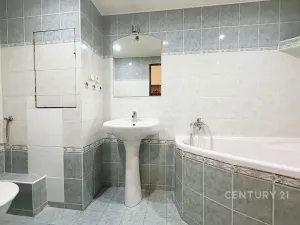 Prodej bytu 2+1, Most, tř. Budovatelů, 52 m2
