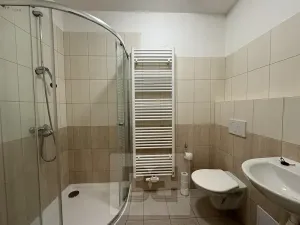 Pronájem bytu 1+kk, Praha - Smíchov, 30 m2