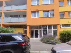Prodej bytu 1+kk, Praha - Bohnice, Zelenohorská, 43 m2