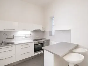 Pronájem bytu 3+1, Praha - Bubeneč, Čechova, 90 m2