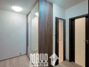 Prodej bytu 2+1, Praha - Vysočany, Paříkova, 59 m2