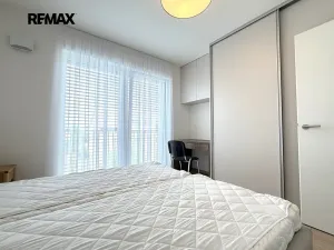 Pronájem bytu 2+kk, Hostivice, Cihlářská, 40 m2