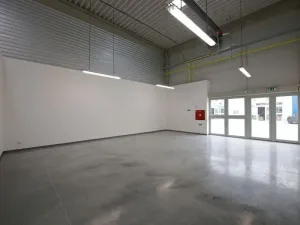 Pronájem obchodního prostoru, Praha - Malešice, Tiskařská, 205 m2