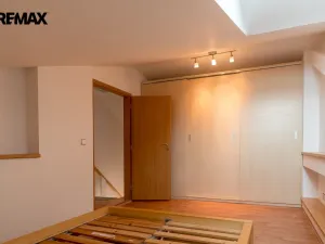 Pronájem bytu 3+kk, Hradec Králové - Kukleny, Zelená, 65 m2