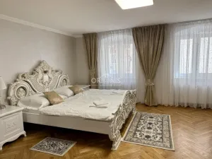 Prodej rodinného domu, Karlovy Vary, Zámecký vrch, 351 m2