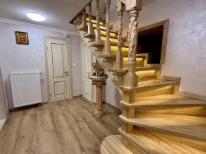 Prodej rodinného domu, Karlovy Vary, Zámecký vrch, 351 m2