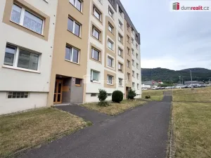 Pronájem bytu 1+1, Krupka - Maršov, Šeříková, 36 m2