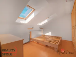 Pronájem bytu 3+kk, Trnová, 76 m2
