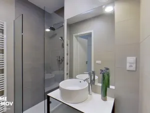 Prodej bytu 1+kk, Zlín, Lorencova, 28 m2