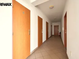 Prodej kanceláře, Hradec Králové - Slezské Předměstí, Vážní, 288 m2