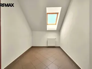 Prodej kanceláře, Hradec Králové - Slezské Předměstí, Vážní, 289 m2