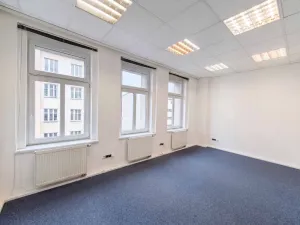Pronájem kanceláře, Praha - Vysočany, Jandova, 209 m2