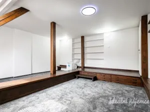 Pronájem bytu 2+kk, Praha - Nusle, Jaromírova, 58 m2
