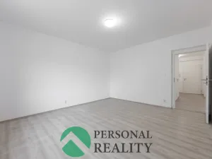 Pronájem bytu 3+1, Karlovy Vary, Pod Svahem, 86 m2