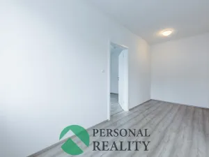 Pronájem bytu 3+1, Karlovy Vary, Pod Svahem, 86 m2