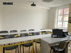 Pronájem kanceláře, Hradec Králové, Malé náměstí, 57 m2