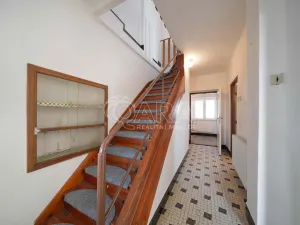 Prodej rodinného domu, Kosoř, Dolejší, 225 m2