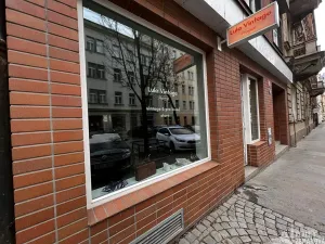 Pronájem obchodního prostoru, Praha - Vinohrady, Řipská, 143 m2