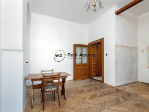 Prodej bytu 2+1, Praha - Smíchov, Štefánikova, 93 m2