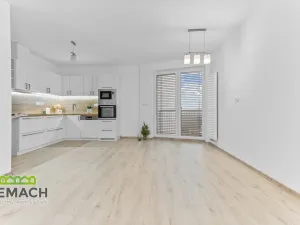 Pronájem bytu 2+kk, Náchod - Staré Město nad Metují, Bartoňova, 56 m2
