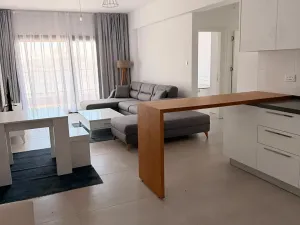 Prodej bytu 2+1, Trikomo, Kypr, 75 m2