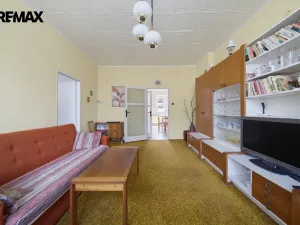 Prodej bytu 3+1, Karlovy Vary, Krymská, 83 m2