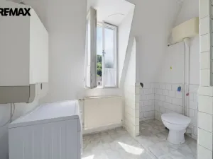 Prodej bytu 3+1, Karlovy Vary, Krymská, 83 m2