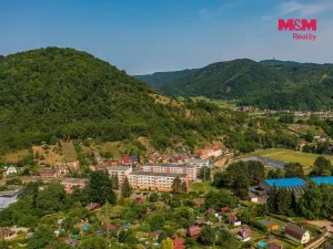 Prodej bytu 2+1, Povrly, Sídliště II, 58 m2