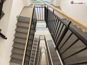 Pronájem bytu 2+kk, Karlovy Vary, Rolavská, 48 m2