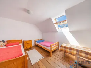 Prodej chalupy, Obrubce - Obora, 267 m2
