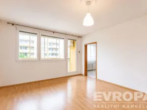 Prodej bytu 3+1, Praha - Hlubočepy, Voskovcova, 77 m2