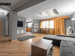 Prodej bytu 2+kk, Karlovy Vary, Horova, 86 m2
