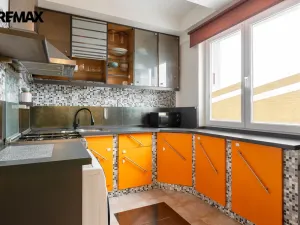 Prodej bytu 2+kk, Karlovy Vary, Horova, 86 m2