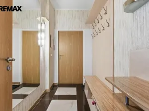 Prodej bytu 2+kk, Karlovy Vary, Horova, 86 m2