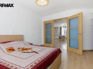 Prodej bytu 2+kk, Karlovy Vary, Horova, 86 m2