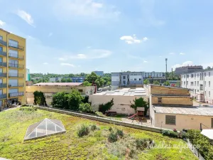 Pronájem bytu 1+kk, Praha - Vysočany, Na Harfě, 43 m2