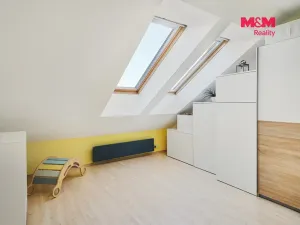 Prodej bytu 3+kk, Praha, Stochovská, 80 m2