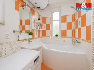 Prodej činžovního domu, Černovice, Táborská, 330 m2