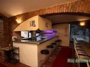 Pronájem ordinace, Praha - Nusle, 80 m2
