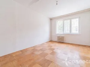 Prodej bytu 3+1, Praha - Malešice, Káranská, 71 m2