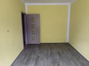 Pronájem bytu 2+kk, Cheb, 48 m2