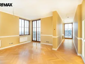 Prodej bytu 6+kk a větší, Karlovy Vary, Svahová, 537 m2